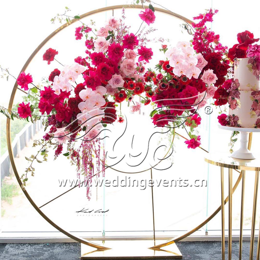 Round Backdrop Wedding