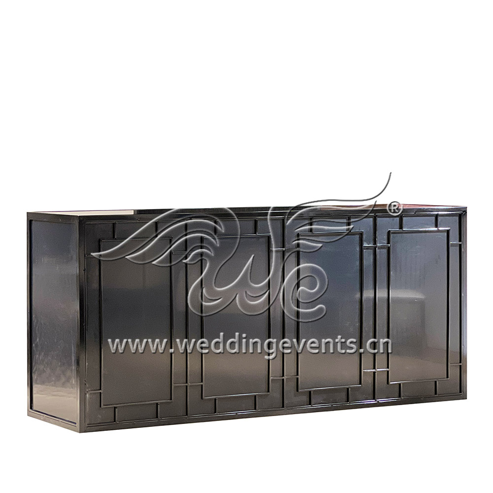 Black bar counter