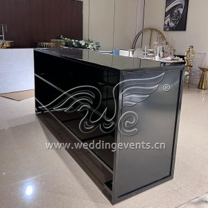 Black bar counter