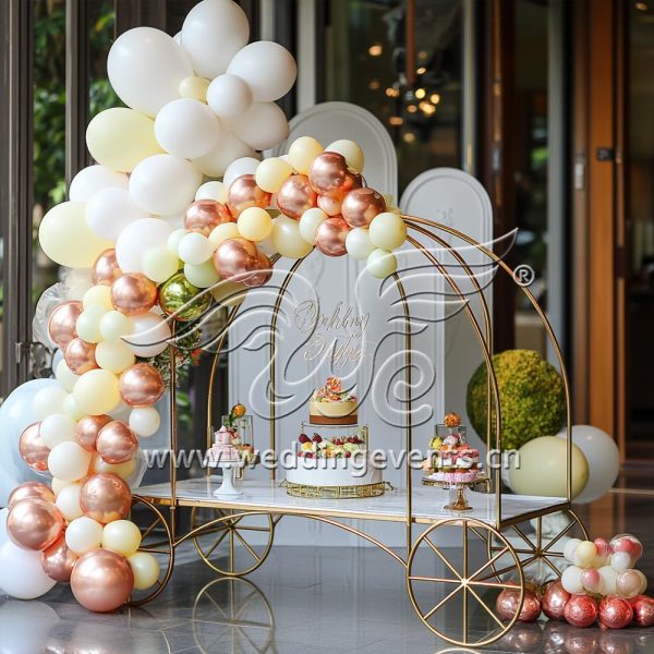 Cake cart