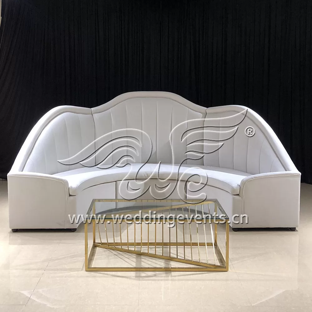 Arch arrangement wedding sofa