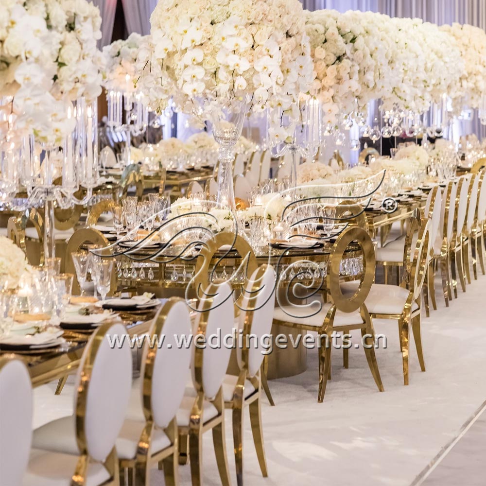 How to Pick Wedding Furniture