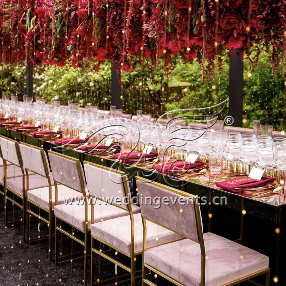 A Luxury Wedding with Gold Accents