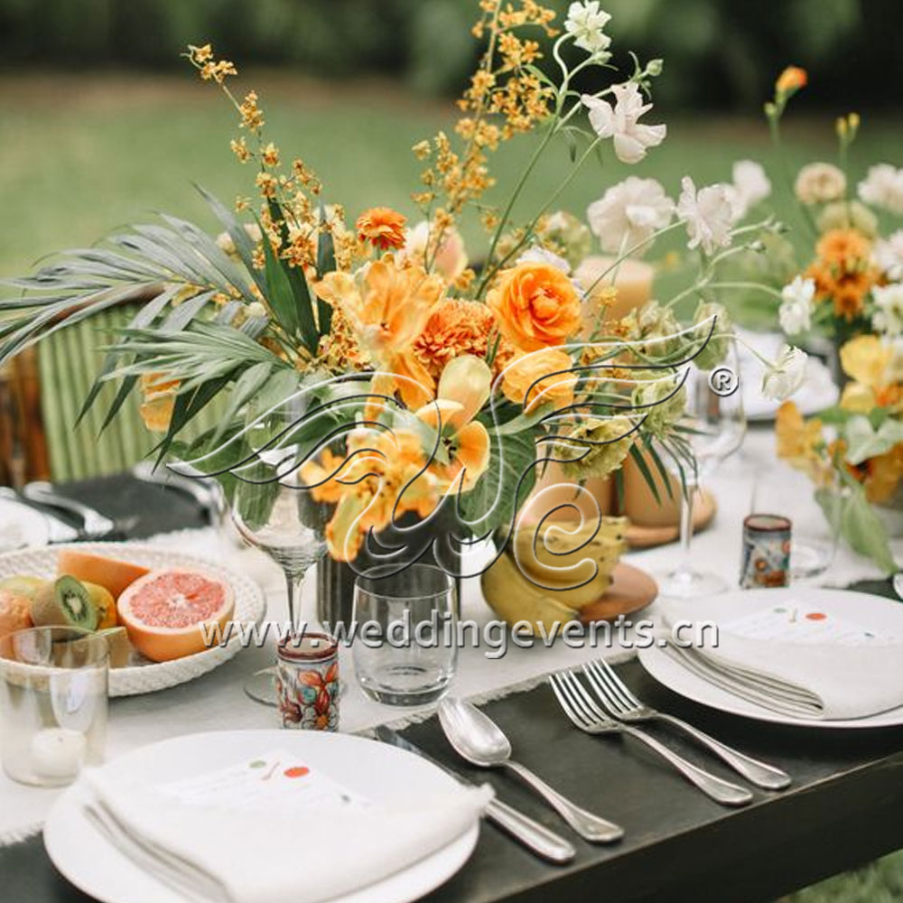 Orange Tropical Inspiration Wedding